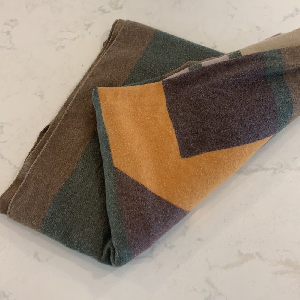 Blanket Scarf VGUC